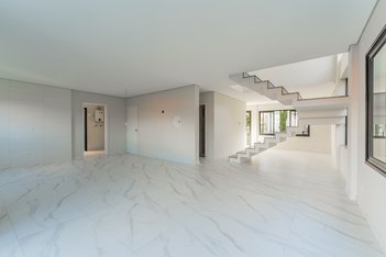 house em Avenida Doutor Eugênio Bertolli, Santa Felicidade - Curitiba - PR