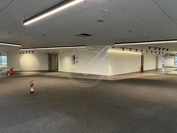 office em Alameda Araguaia, Alphaville Industrial - Barueri - SP