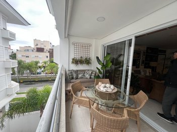 apartment em Avenida dos Dourados, Jurerê Internacional - Florianópolis - SC
