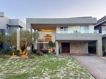 house em Rua Rio Jacuí, Centro - Xangri-Lá - RS