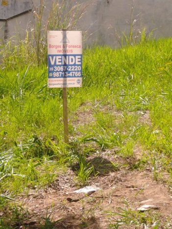 land_lot em Rua Álvaro Rodrigues Costa, Bela Vista - Varginha - MG