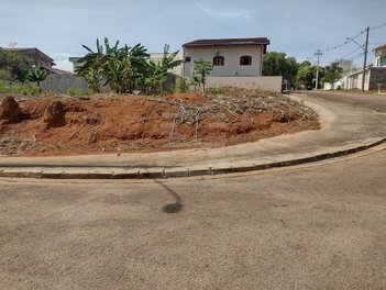 land_lot em dos Irlandeses, Parque Nova Suíça - Valinhos - SP