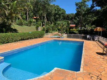 hotel em dos Jacarandas, Centro - Caeté - MG