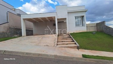 house em Rua Capitão Alberto Mendes Júnior, Loteamento Vale Azul I - Jundiaí - SP
