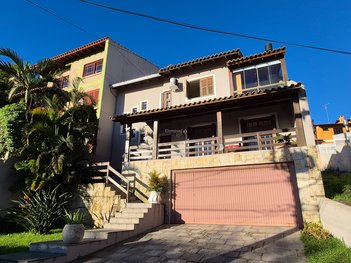 house em Rua Imeram Teixeira Cabeleira, Ipanema - Porto Alegre - RS