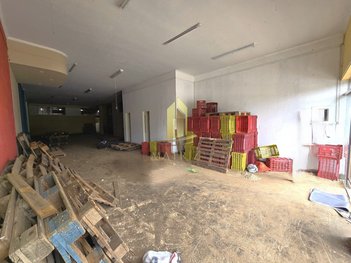 industrial em Avenida José da Silva, Jardim Integração - Franca - SP