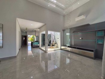 house em Rua Voluntário Benedito Sérgio, Parque São Cristóvão - Taubaté - SP