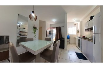 apartment em Avenida Fábio da Silva Prado, Jardim São Pedro - Araras - SP