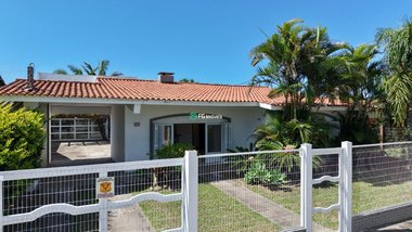 house em Rua Guatapi, Xangri-Lá - Xangri-Lá - RS