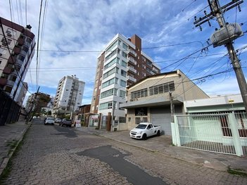 apartment em General Tasso Fragoso, Boa Vista - Porto Alegre - RS