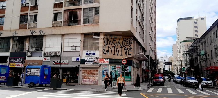 Cômodo Condomínio