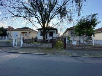house em Engenheiro Walter Boehl, Vila Ipiranga - Porto Alegre - RS