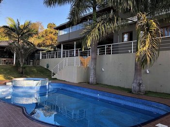 house em Rua da Ferradura, Chácara Santa Lúcia dos Ypes - Carapicuíba - SP