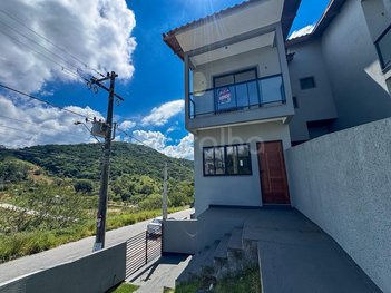 house em Rua Vereador José Francisco Leonel, Bela Vista - Palhoça - SC