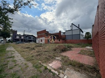 land_lot em Rua Alcides Maya, Cinqüentenário - Caxias do Sul - RS