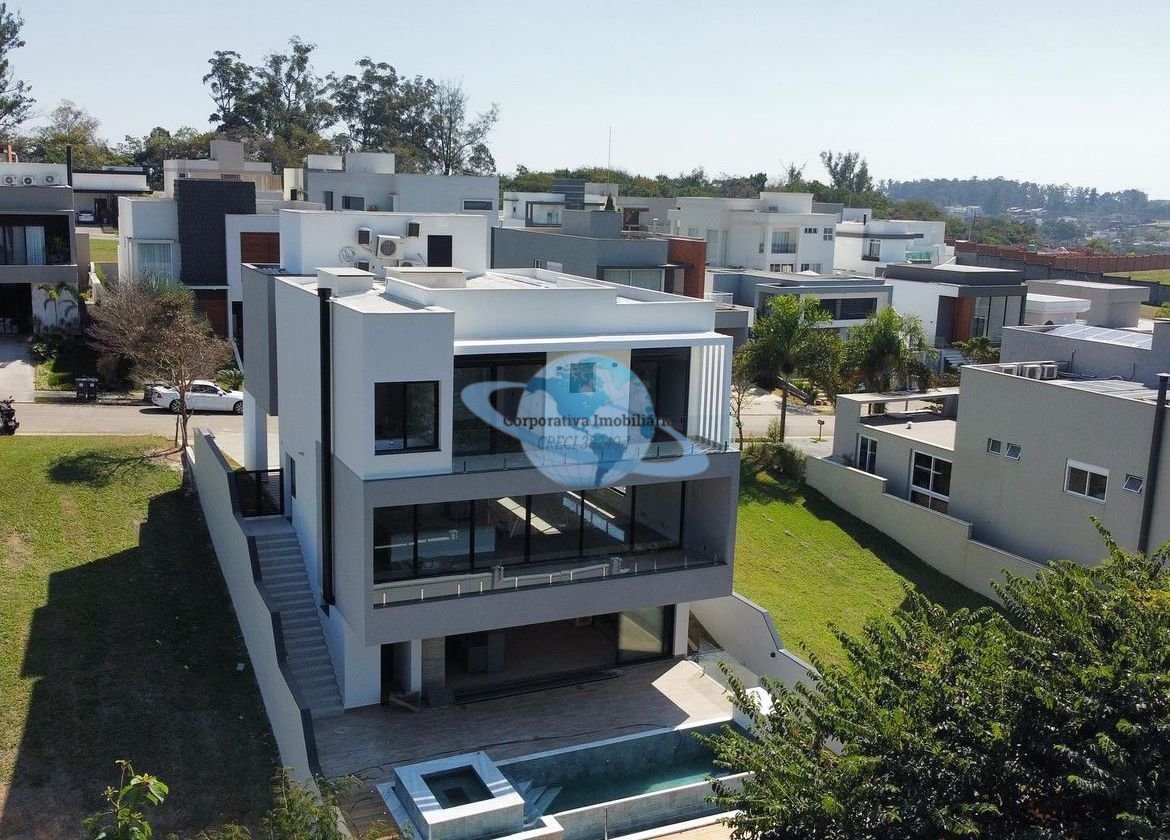 Casa com 412m² | Foto_migracao | 0