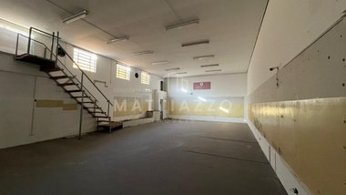 industrial em Rua Vereador João Loureiro, Jardim Esteves - Limeira - SP