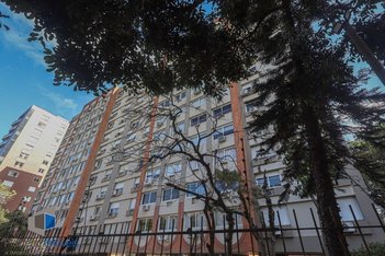 apartment em Rua Honório Silveira Dias, Higienópolis - Porto Alegre - RS