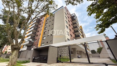 apartment em Rua Pará, Água Verde - Curitiba - PR