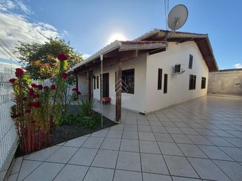 house em Rua Navegantes, São Vicente - Itajaí - SC