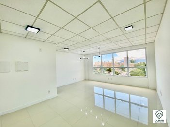 office em Rua Sebastião Furtado Pereira, Barreiros - São José - SC