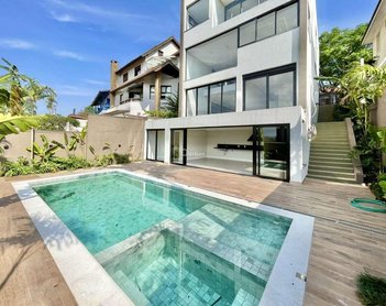 house em Avenida Estácio de Sá, São Paulo II - Cotia - SP