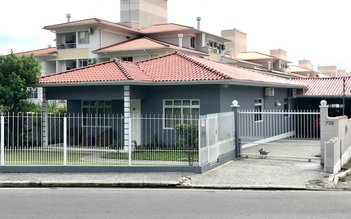 house em Tertuliano Brito Xavier, Canasvieiras - Florianópolis - SC
