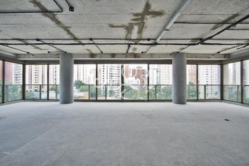 apartment em Avenida Hélio Pellegrino, Vila Nova Conceição - São Paulo - SP