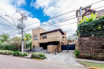 house em Rua Osório Tuyuty de Oliveira Freitas, Três Figueiras - Porto Alegre - RS