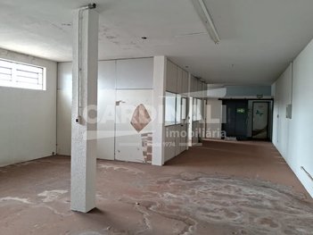 industrial em Avenida Itápolis, Vila Bela Vista - Araraquara - SP