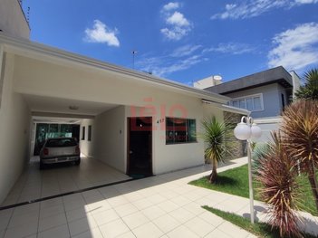 house em Rua Adolfo Alves Ferreira, Vila Marumby - Maringá - PR