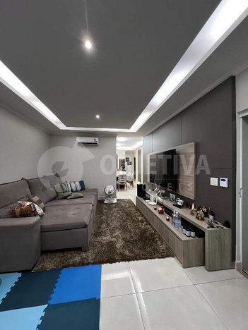 house em Avenida João Pinheiro, Alto Umuarama - Uberlândia - MG