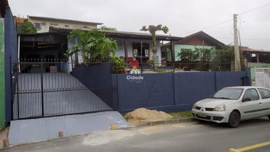 house em Rua Esmeraldina Junkes Klein, Vila Lenzi - Jaraguá do Sul - SC