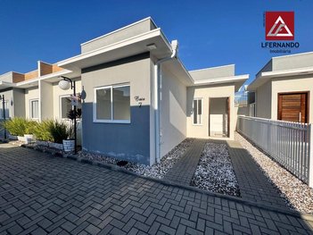 house em Rua Nossa Senhora da Paz, Centro - Balneário Piçarras - SC