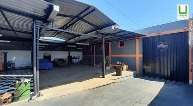 industrial em Avenida Portugal, Santa Amélia - Belo Horizonte - MG