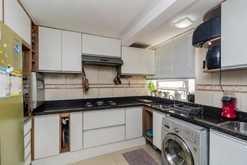 apartment em Rua Souza Lobo, Vila Jardim - Porto Alegre - RS