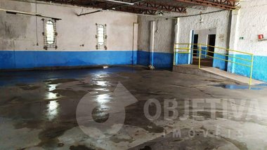 industrial em Avenida Padre Miguelinho, Nossa Senhora das Graças - Uberlândia - MG