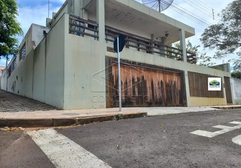 house em Rua Décio Antônio Balesta, Centro - Agudos - SP