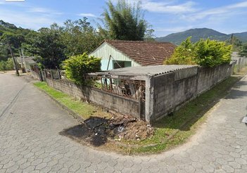 house em Rua Treze Tílias, Areias de Cima (Guaporanga) - Biguaçu - SC