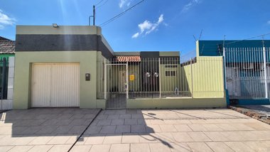 house em Rua Álvares Cabral, COHAB II - Rio Grande - RS