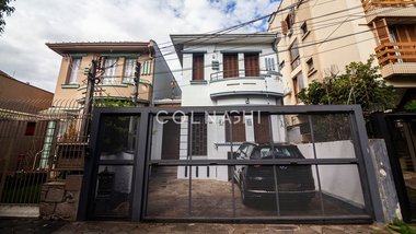 house em MIGUEL TOSTES, Rio Branco - Porto Alegre - RS