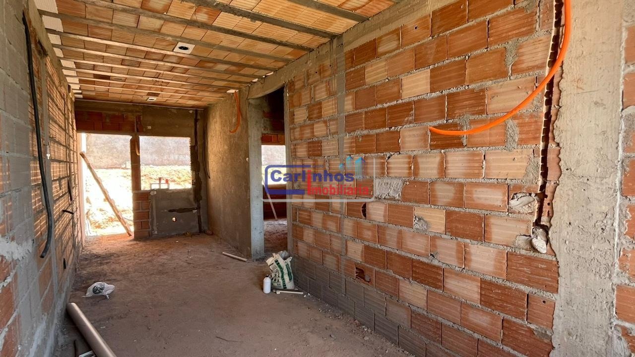 WhatsApp Image 2025-10-06 at 16.03