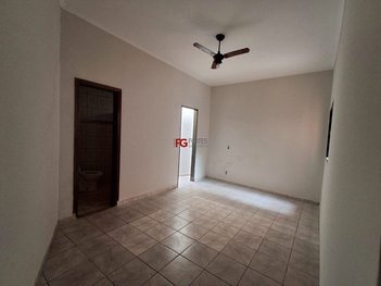 house em Avenida Primeiro de Maio, Vila Virgínia - Ribeirão Preto - SP