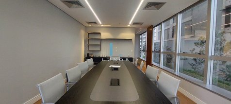 business em Avenida Getúlio Vargas, Funcionários - Belo Horizonte - MG