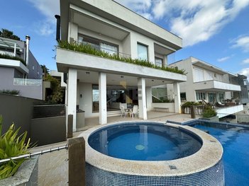 house em Estrada Fazendinha, Pousada dos Bandeirantes - Carapicuíba - SP
