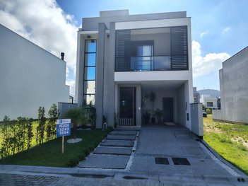 house em Avenida Wilson Castelo Branco, Beira Rio - Biguaçu - SC