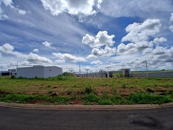 land_lot em Avenida Lauro Fraschetti, Jardim Juliana - Jaú - SP