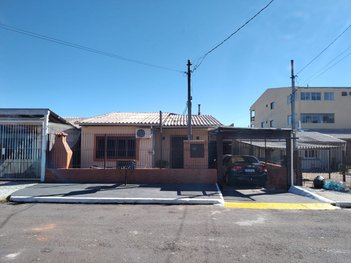 house em Rua Oscar Hypolito Denicol, São Victor COHAB - Caxias do Sul - RS