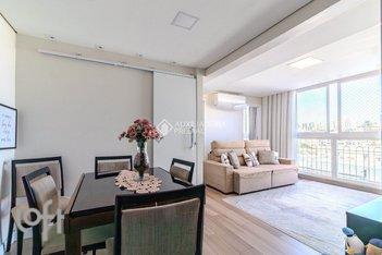apartment em Avenida Coronel Lucas de Oliveira, Bela Vista - Porto Alegre - RS