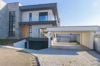 house em Rua Brazílio de Araújo, Cidade Industrial - Curitiba - PR